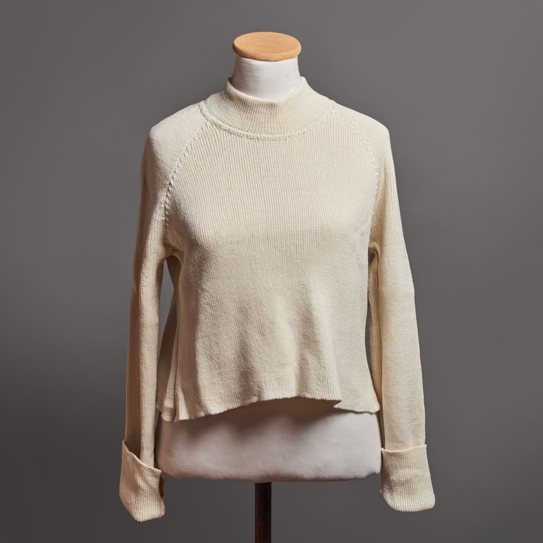 Mock Turtleneck Sweater Kai